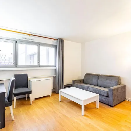 Appartamento Guestready - Studio Confortable Dans Le 15eme Parigi